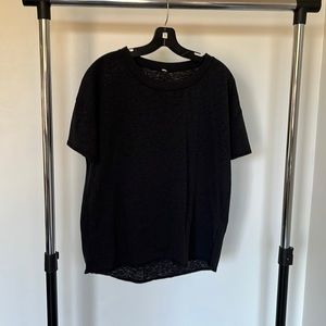 Lululemon black T-shirt. NWOT.